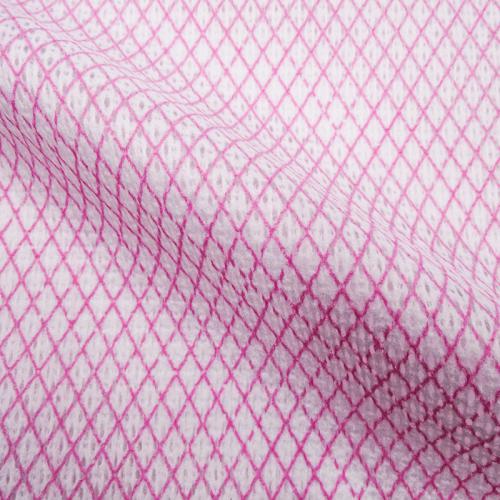 Diamond pattern spunlace fabric